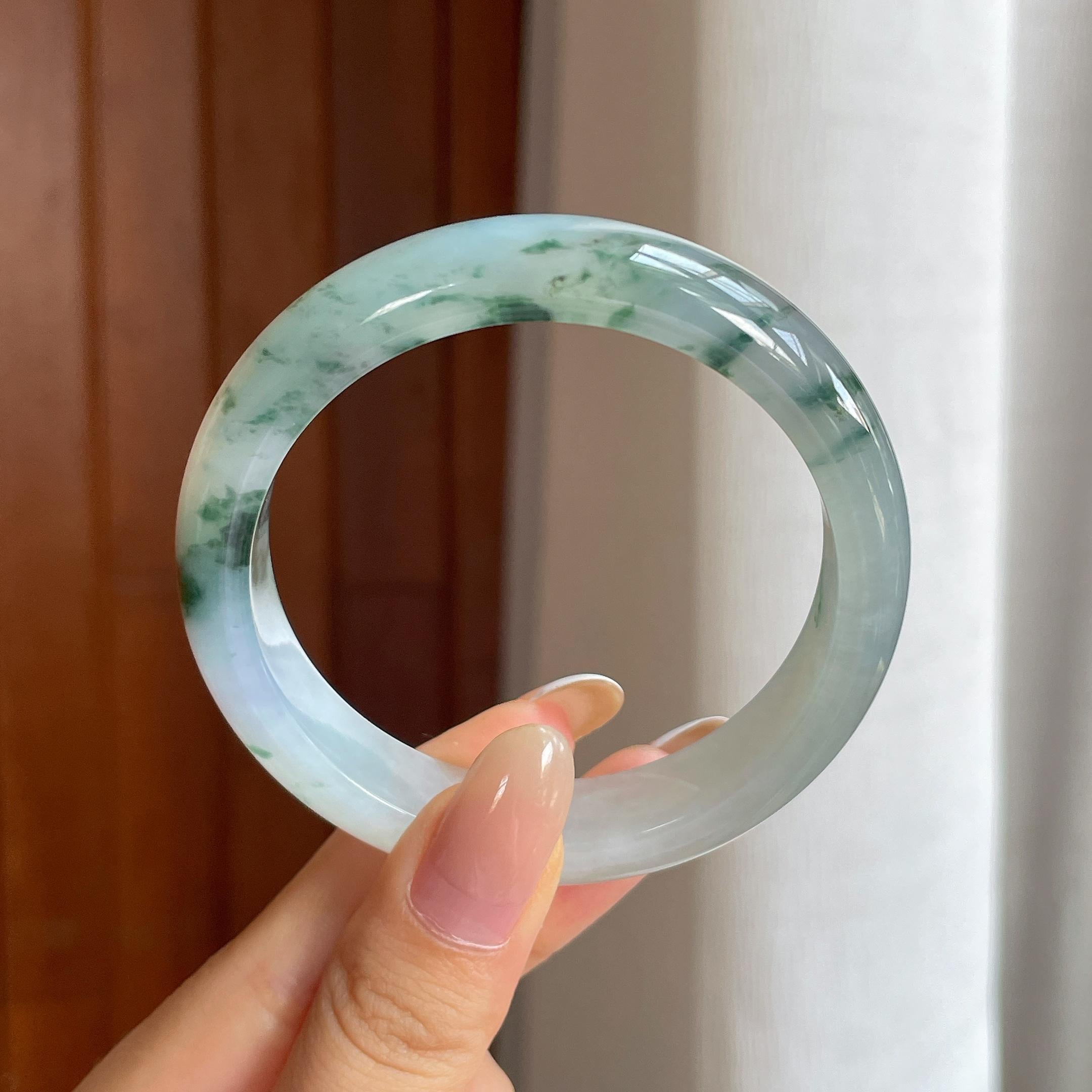 糯冰飘花翡翠平安镯（55.4mm)（yc415331）