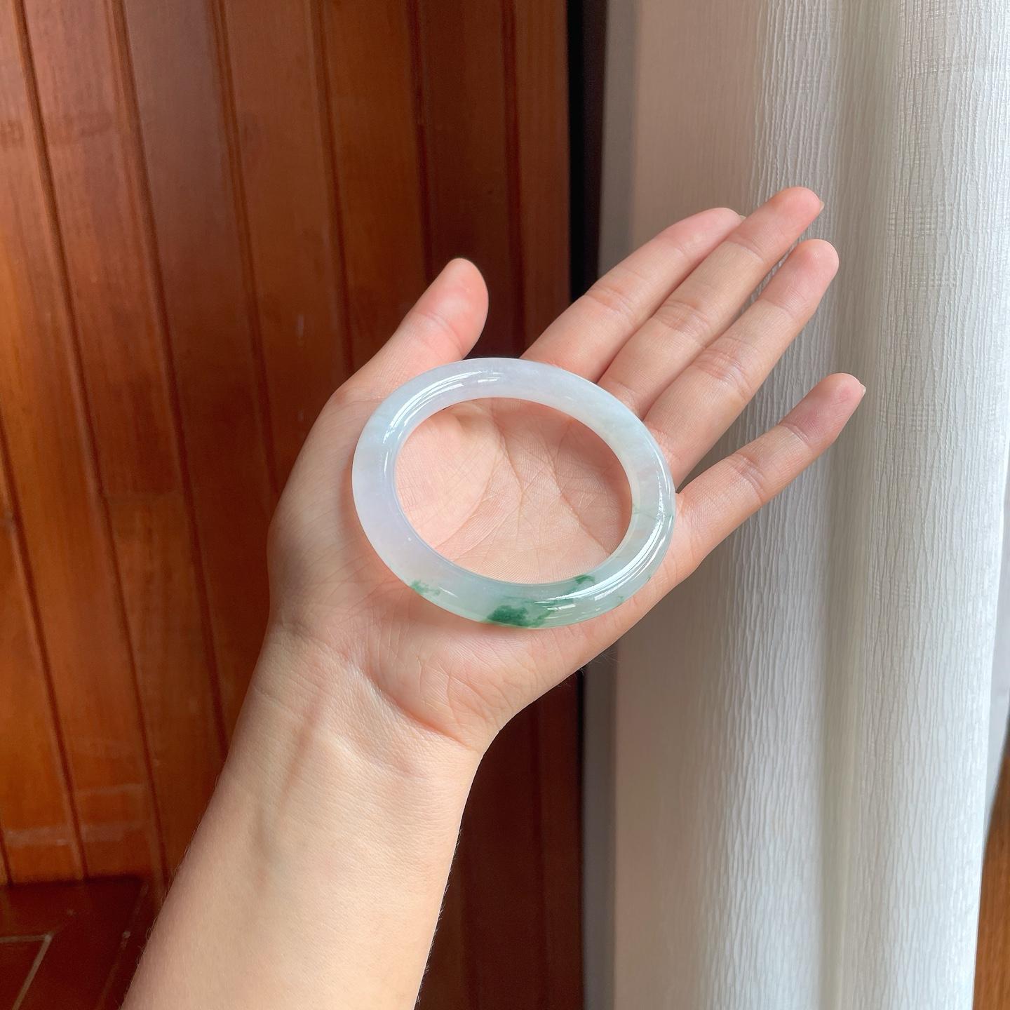 冰种飘花翡翠圆条手镯（54.2mm）（yc397202）