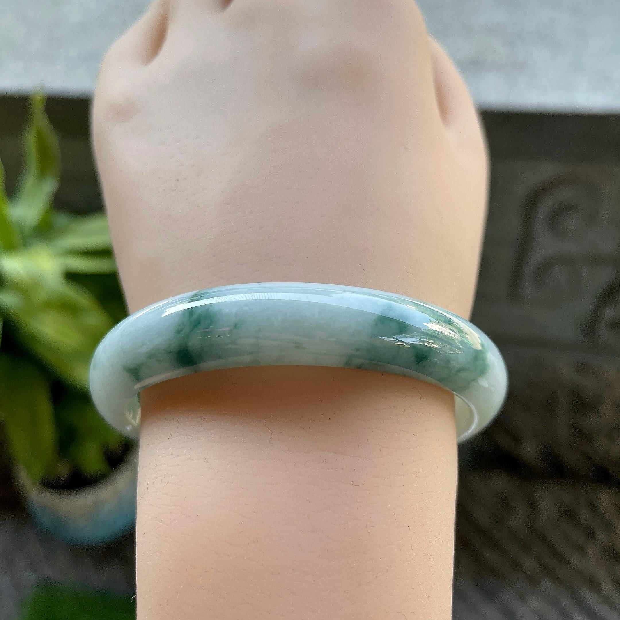 细糯种飘花贵妃手镯（56mm）（yc310102）