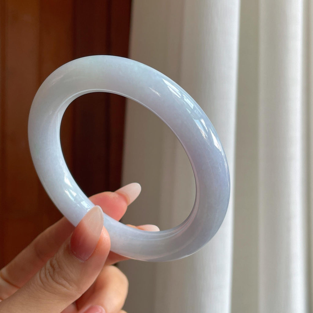 糯冰带底色翡翠圆条手镯（58.4mm）（yc295065）