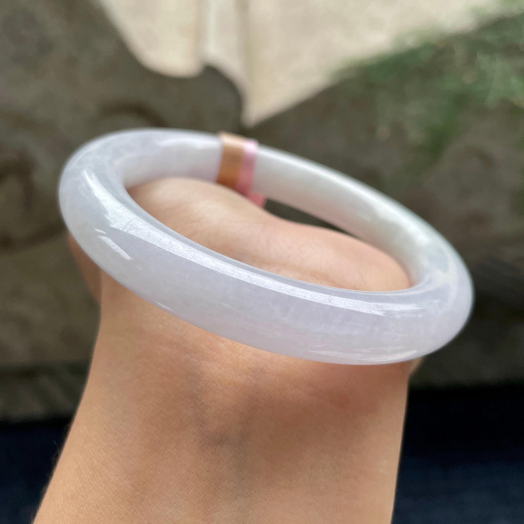 细糯种飘花圆条手镯56.8圈           天然缅甸A货翡翠（yc405541）
