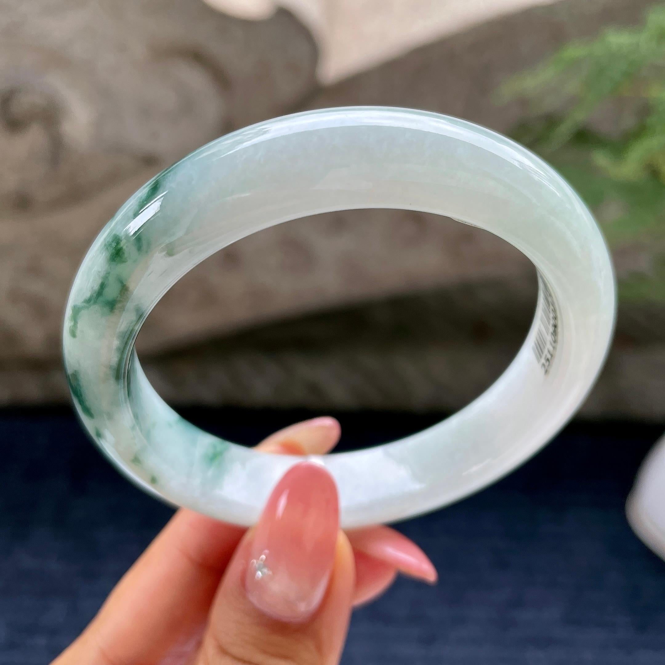 细糯种飘花正圈平安镯56圈        天然缅甸A货翡翠（yc433642）