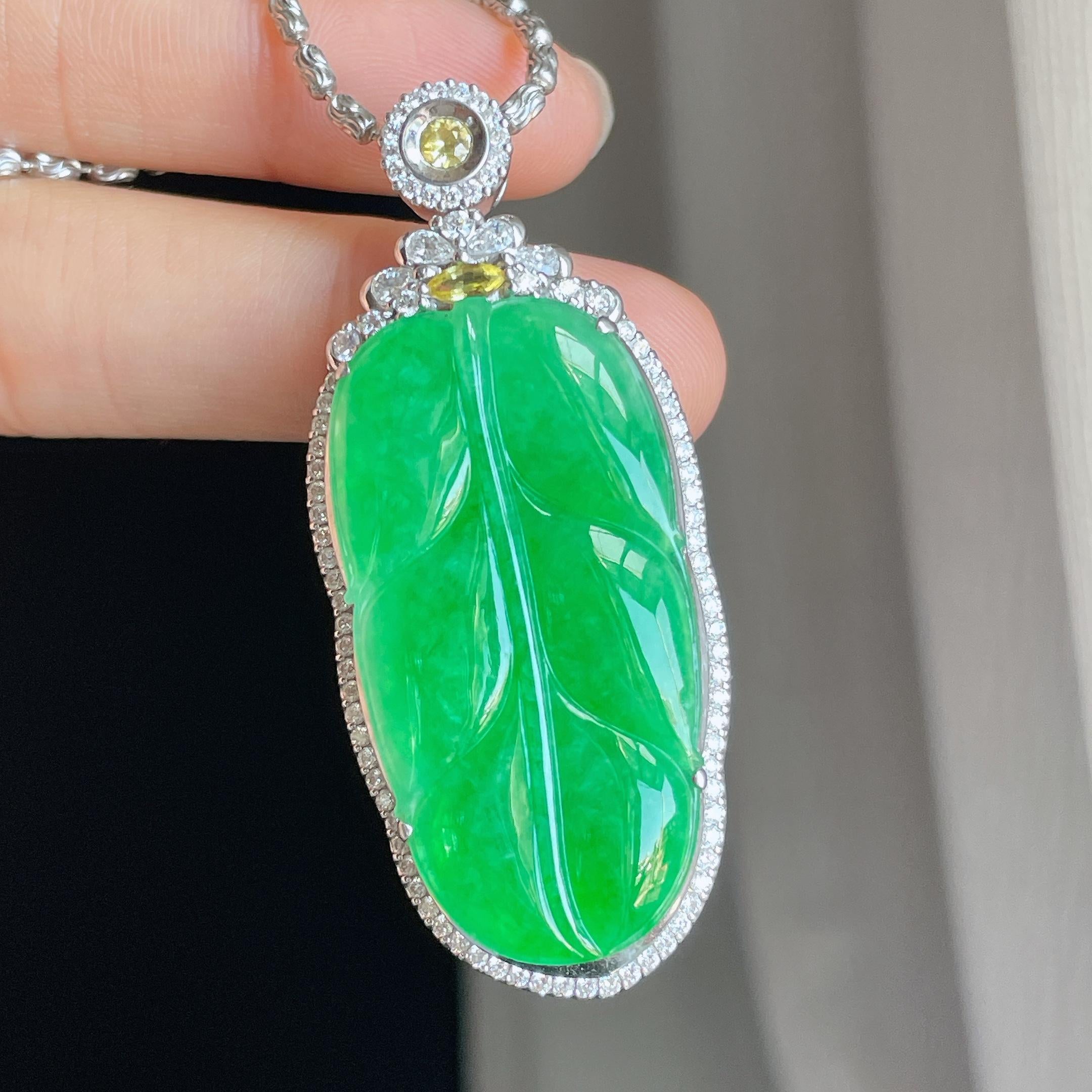 18k 金钻镶糯冰带色翡翠叶子（yc318560）