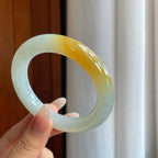 糯冰带黄翡翡翠圆条手镯（55mm）（yc264129）