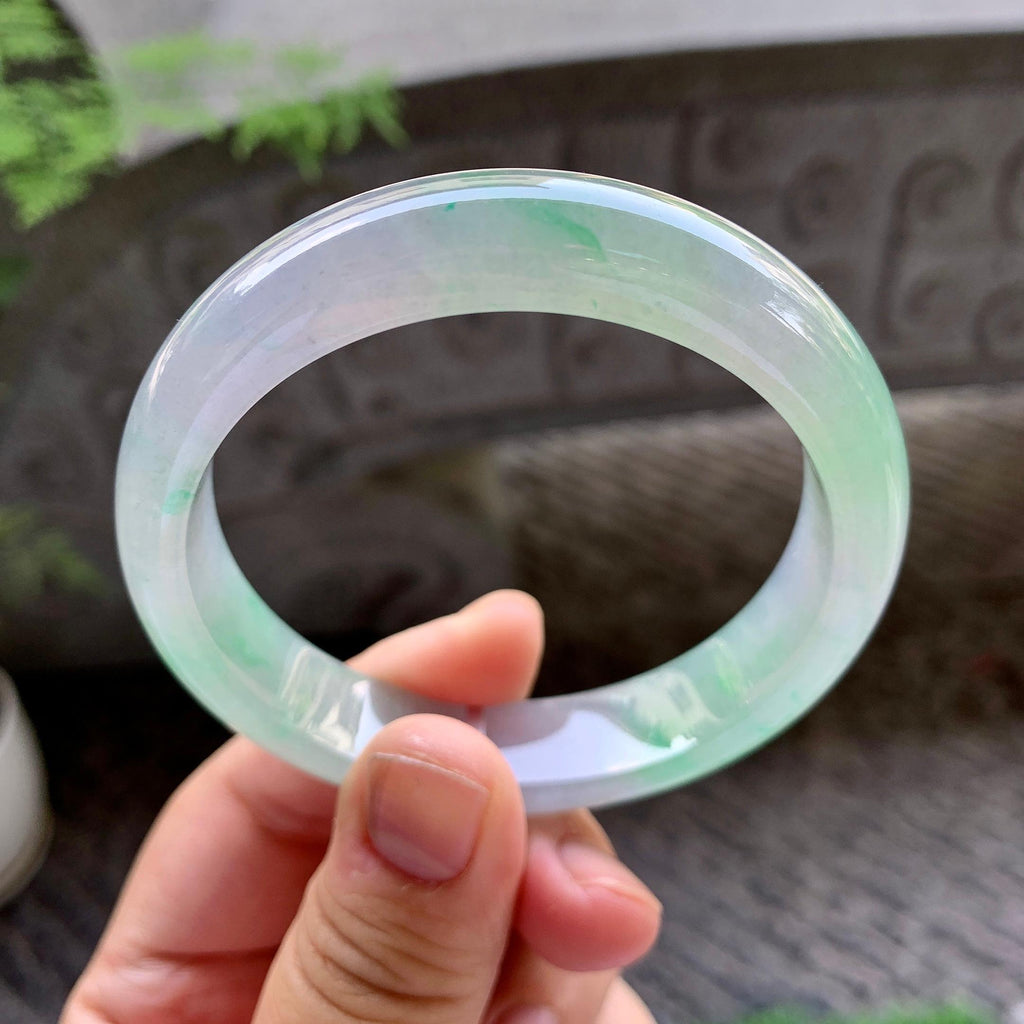 糯冰种淡春彩平安镯（57mm）