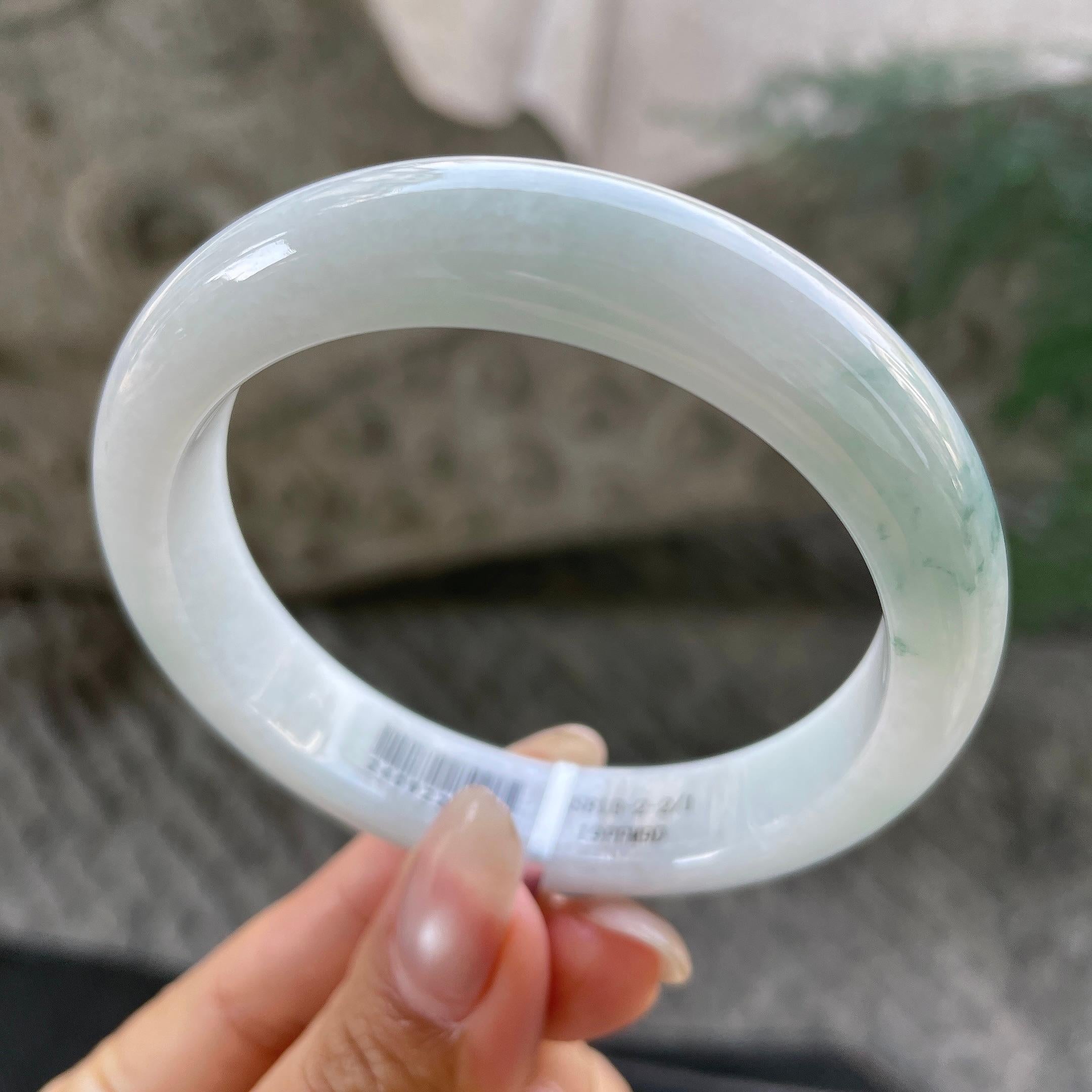 细糯种飘花正圈平安镯57圈口    天然缅甸A货翡翠（yc351369）