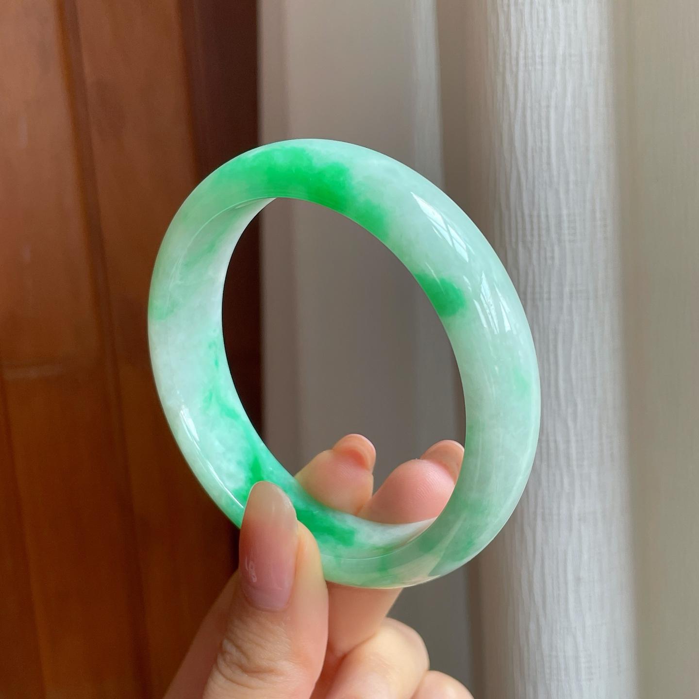 糯冰宽版带色翡翠平安镯（59mm)（yc350505）