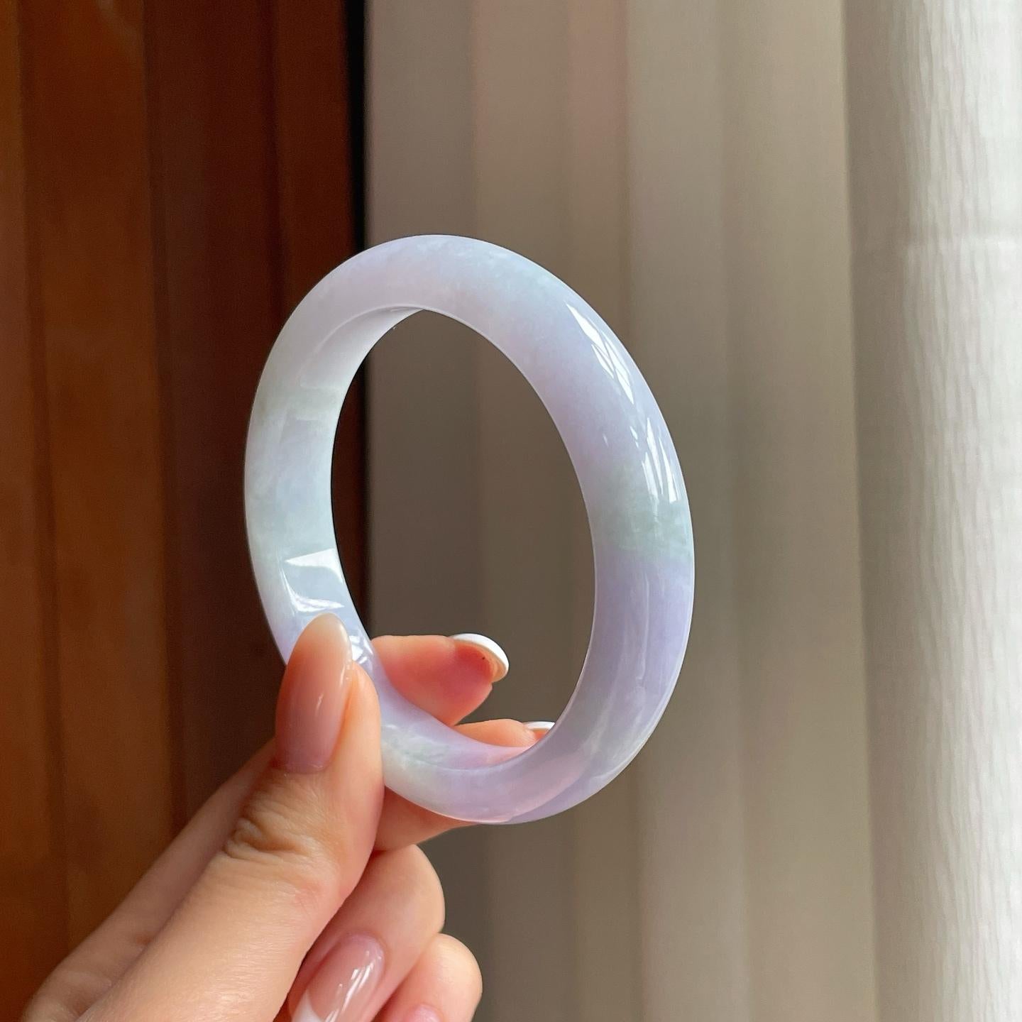 糯冰淡春底翡翠平安镯（55.6mm)（yc378036）