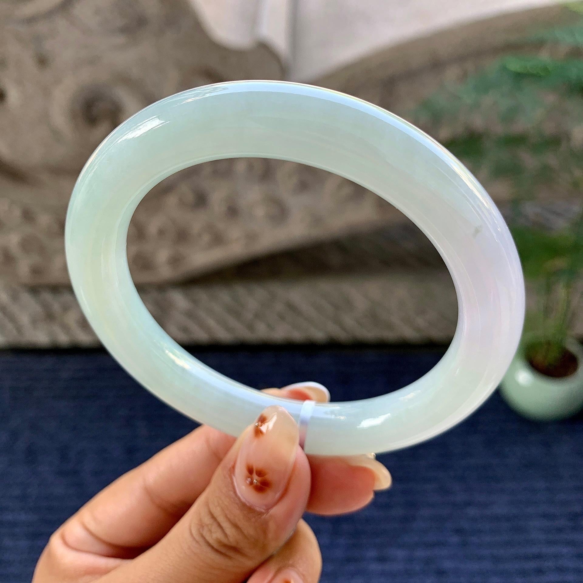 细糯种淡春彩圆条手镯（58.8mm）（yc249451）