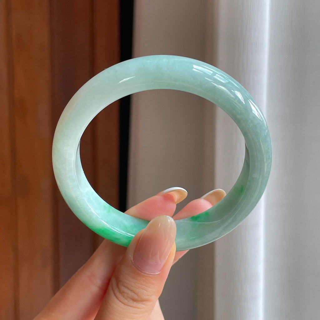 糯冰带色翡翠平安镯（57mm)（yc416135）