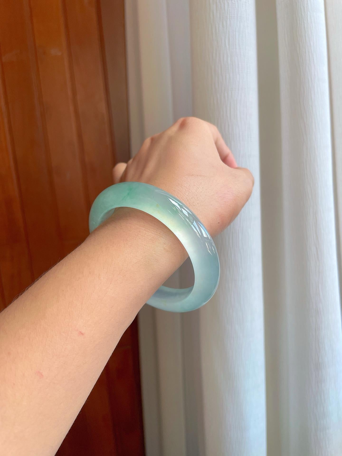 冰玻种带色翡翠平安镯（58.5mm）（yc269014）