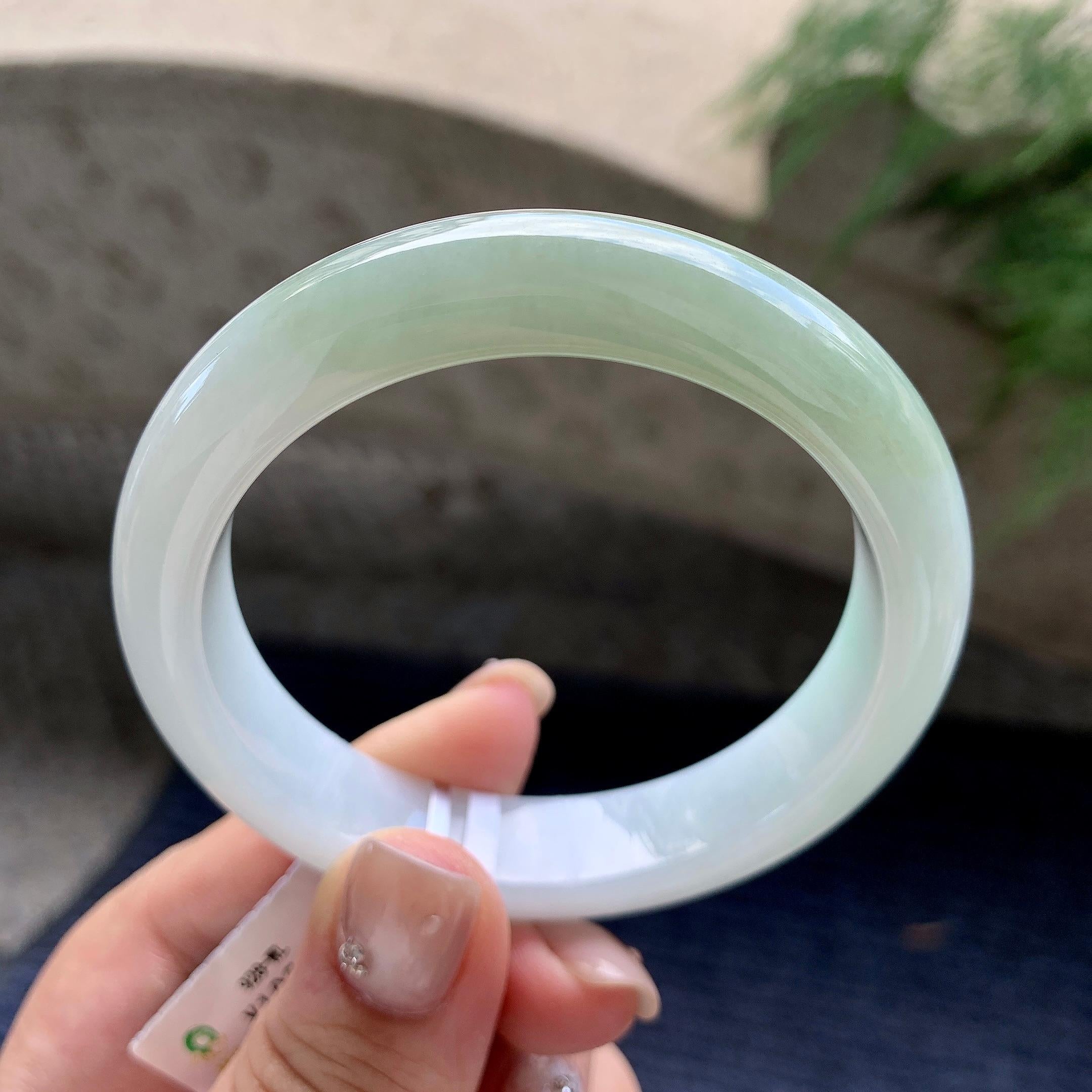 细糯种半山水正圈平安镯  54.3圈口  天然缅甸A货翡翠（yc444696）