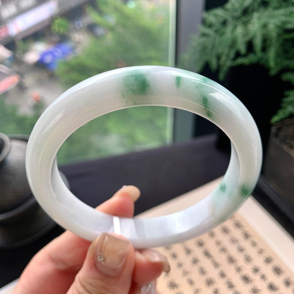 大圈口 细糯种飘绿花正圈平安镯 61.3圈口 天然缅甸A货翡翠（yc477605）