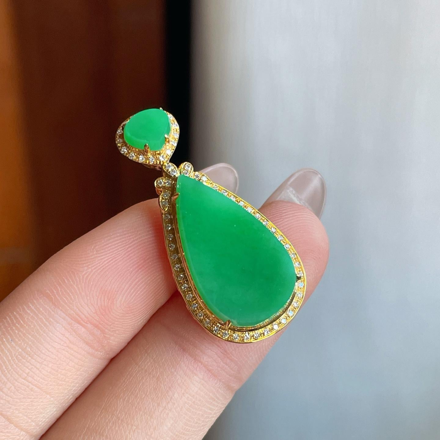 18k真金真钻镶糯冰满绿翡翠水滴（yc242747）