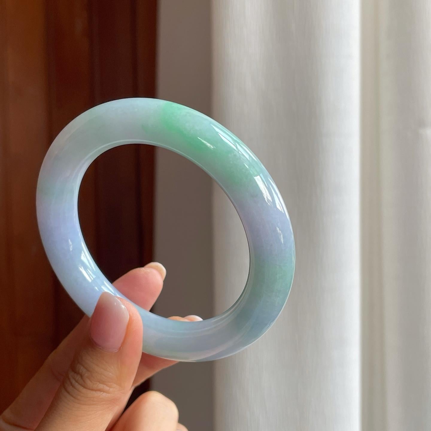 糯冰春彩翡翠圆条手镯（58.4mm)（yc380048）