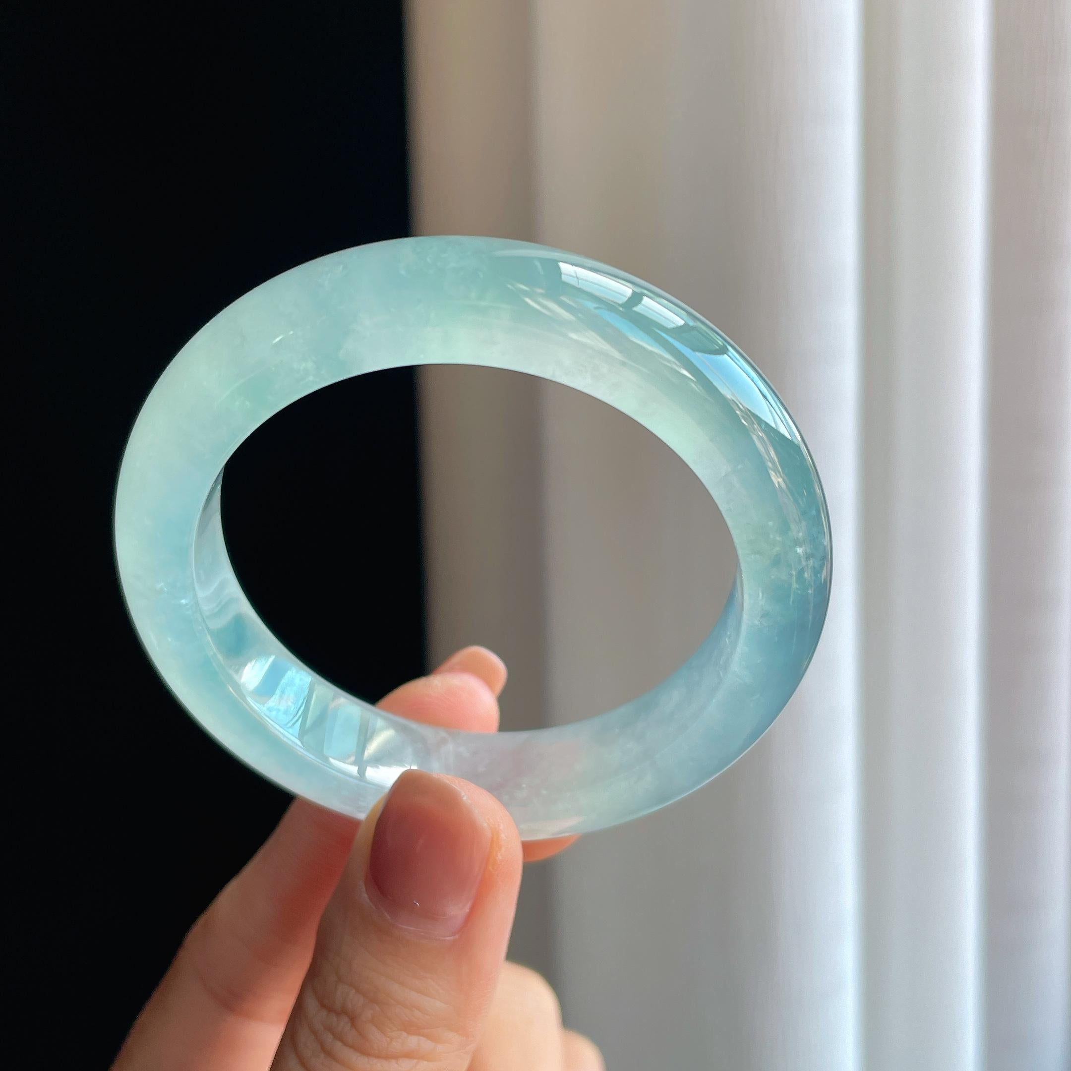 冰种带底色翡翠平安镯（51mm）（yc287963）