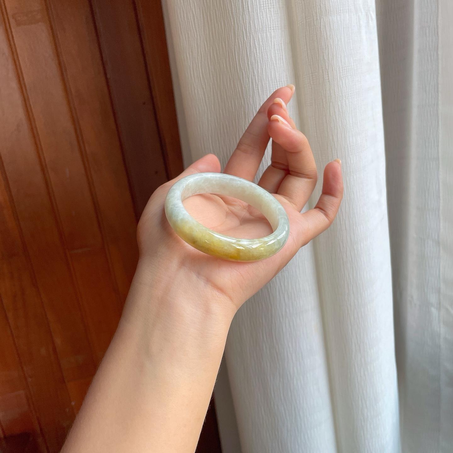 糯冰黄翡翡翠平安镯（52mm）（yc396389）