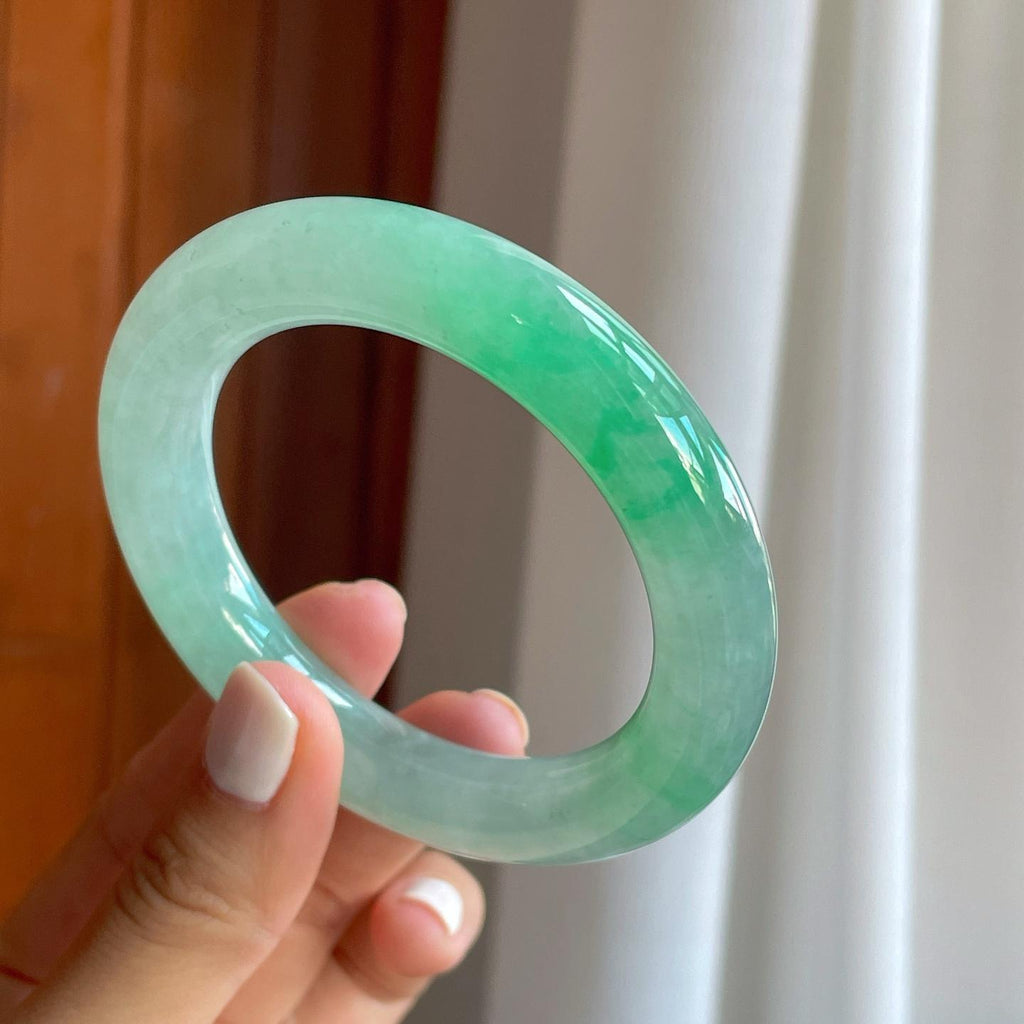 糯冰带色翡翠圆条手镯（54.8mm）（yc247172）