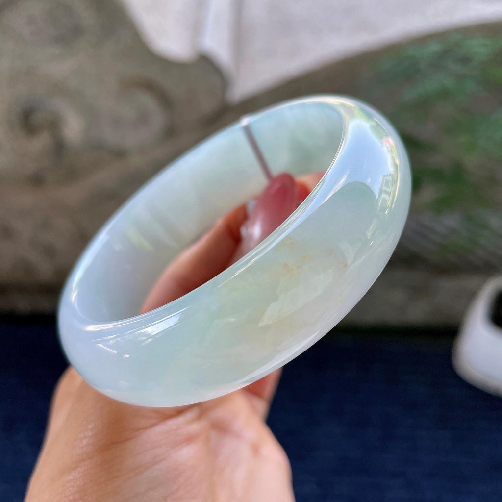 宽版轮胎镯      细糯种带底色宽版轮胎手镯59.2圈        天然缅甸A货翡翠（yc433756）