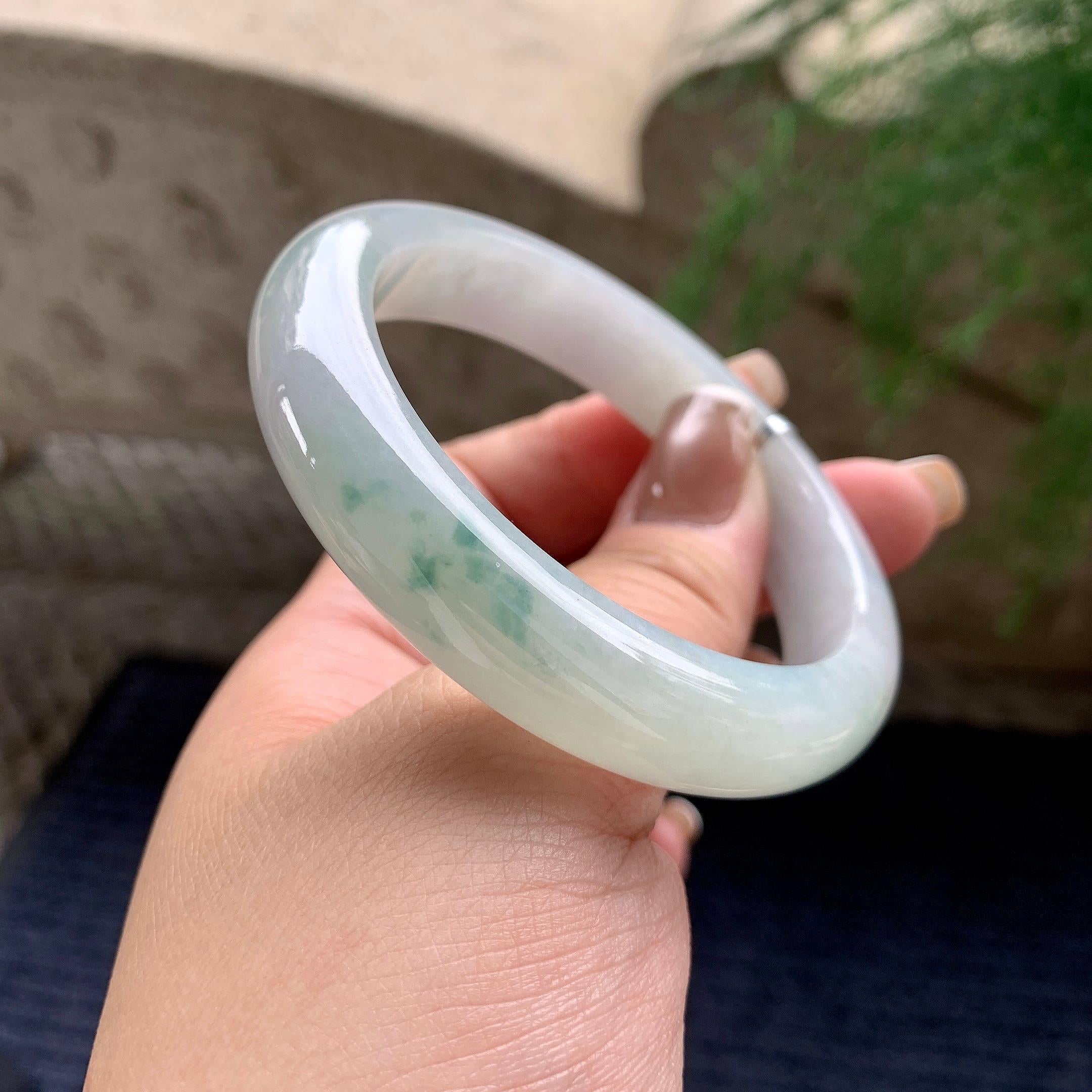 细糯种飘绿花正圈平安镯 56.8圈口 天然缅甸A货翡翠（yc376075）