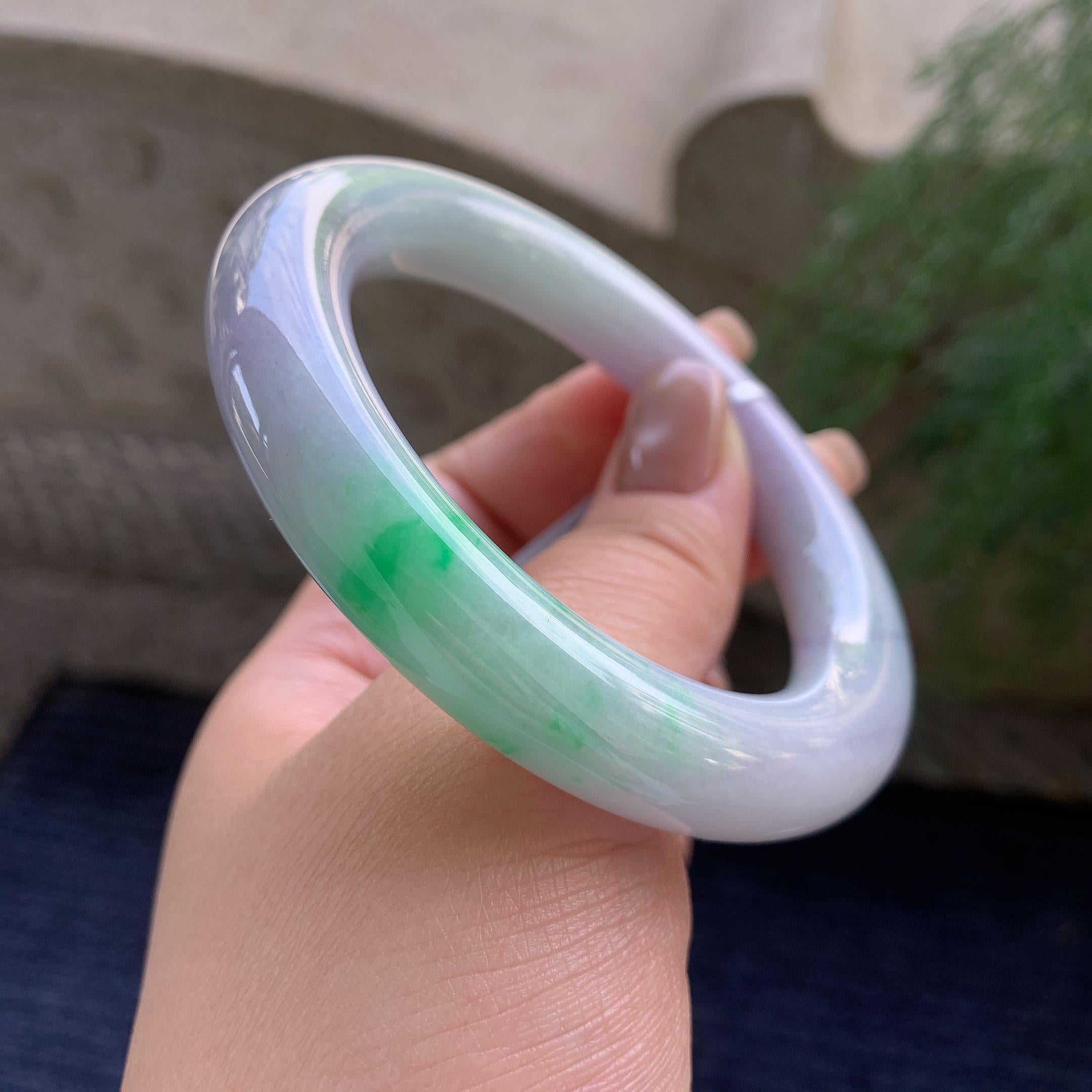 细糯种春彩圆条手镯  57.3圈口  天然缅甸A货翡翠（yc400191）
