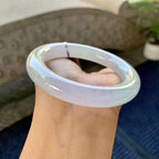 糯冰种春彩圆条手镯（55.5mm）（yc249444）