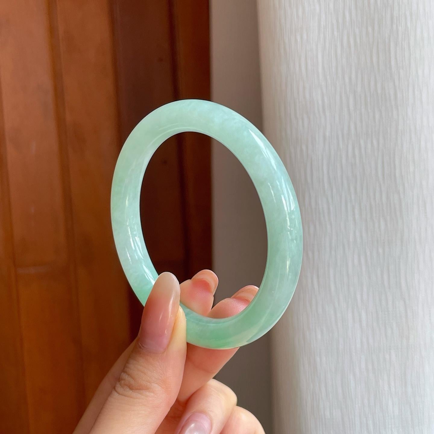 糯冰晴水翡翠圆条手镯（53mm)（yc370371）