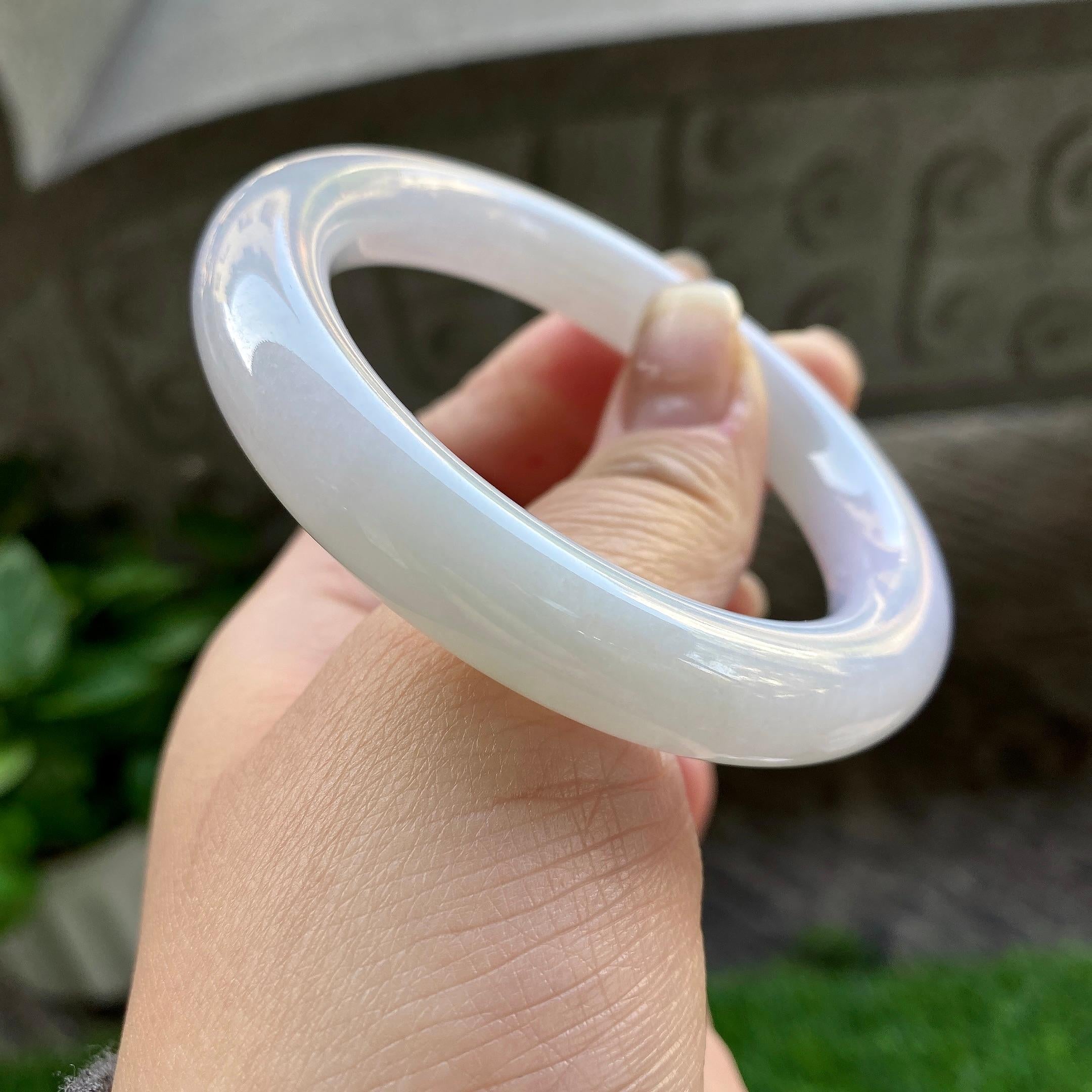 细糯种淡粉底圆条手镯（54.3mm）（yc304774）