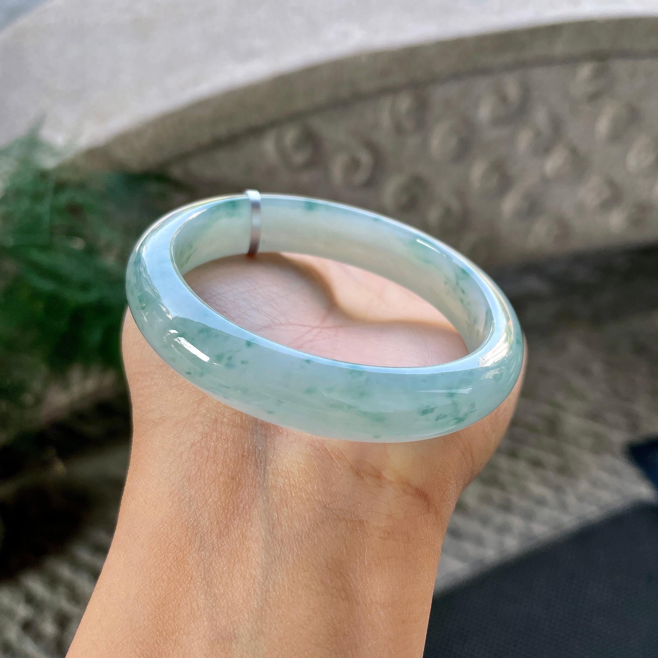 细糯种飘花贵妃手镯（54.1mm）（yc305674）