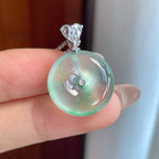 18k金扣冰种飘绿花翡翠平安扣（yc241856）