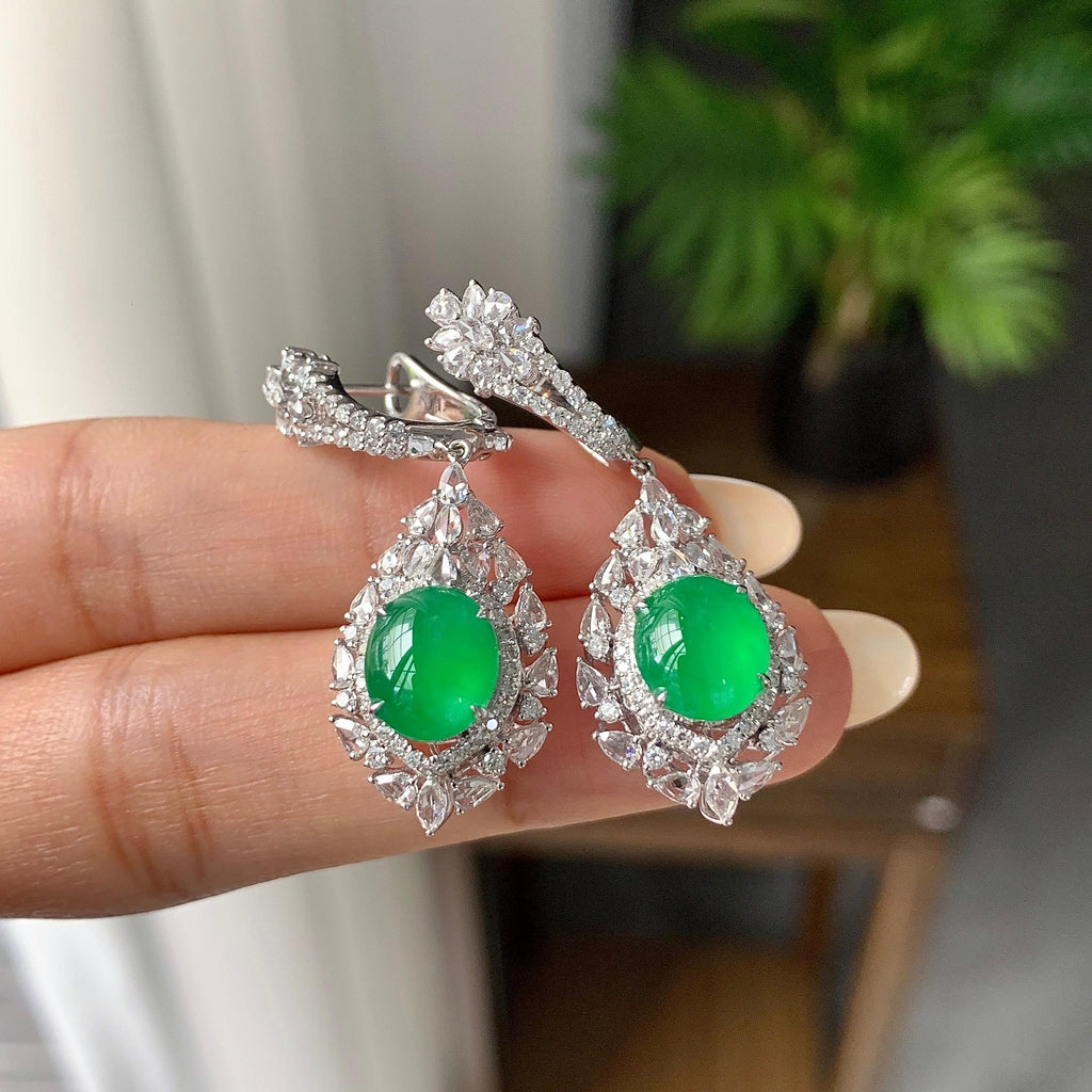 18K金钻镶冰种满绿蛋面耳坠（yc252293）