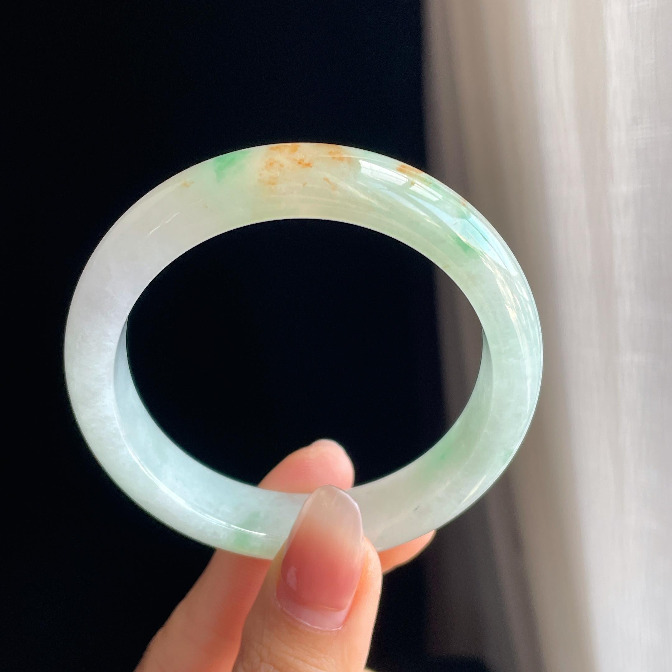 糯冰黄加绿翡翠平安镯（54mm)（yc323763）