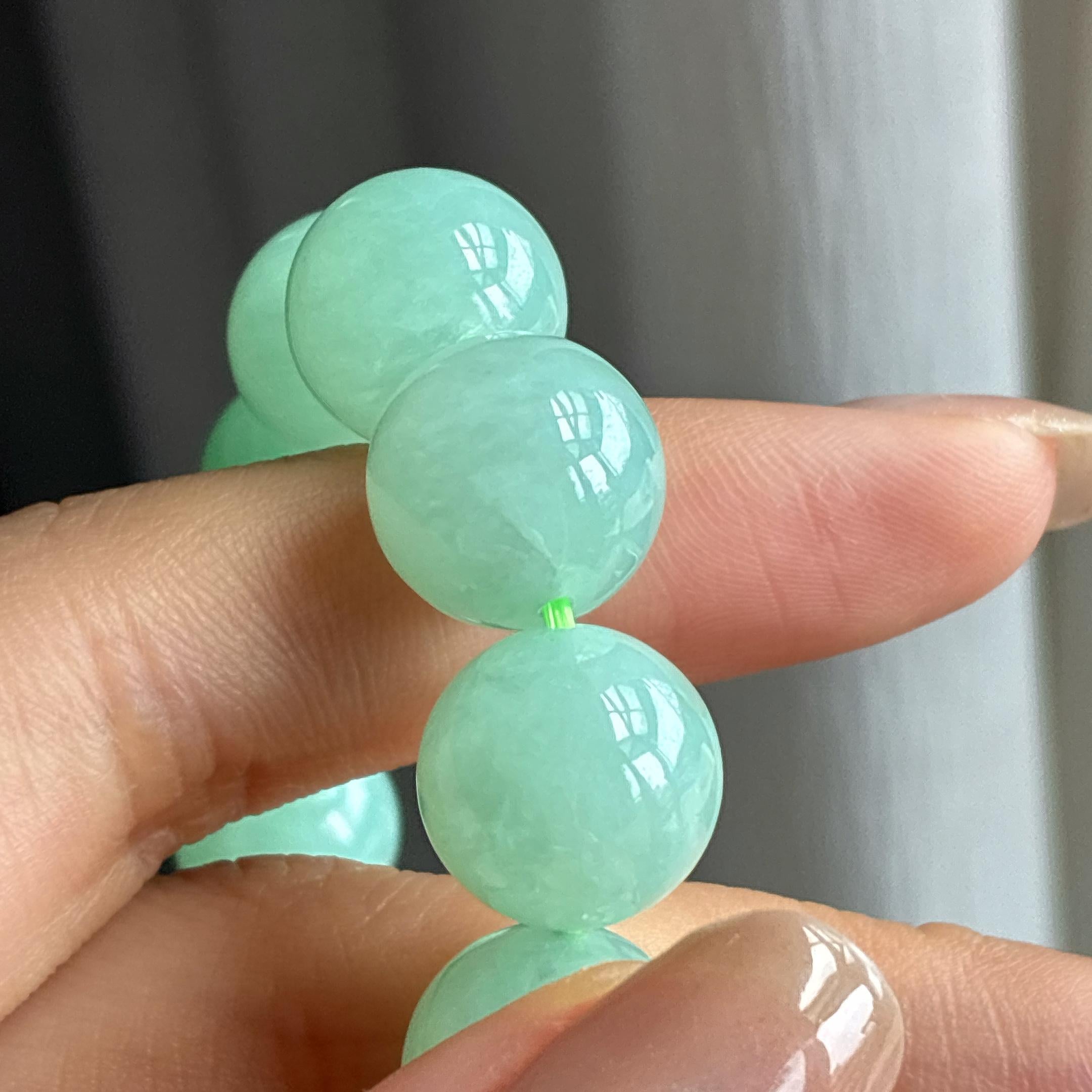 糯冰果绿翡翠珠串手串（yc436445）