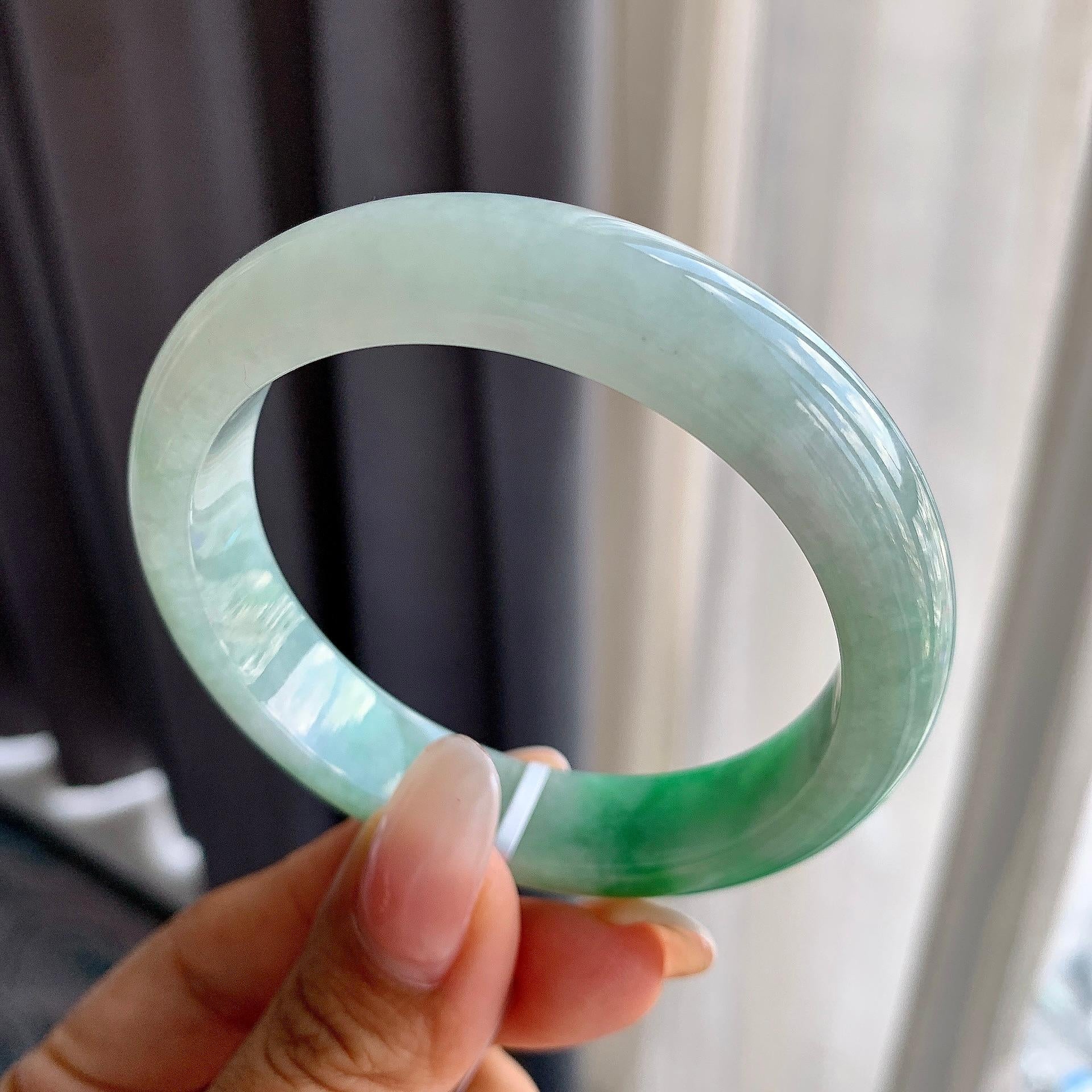 糯冰种飘绿平安镯（54.7mm）（yc200612）