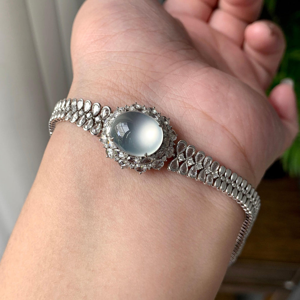 18K金钻镶冰种无色蛋面手链（yc224989）