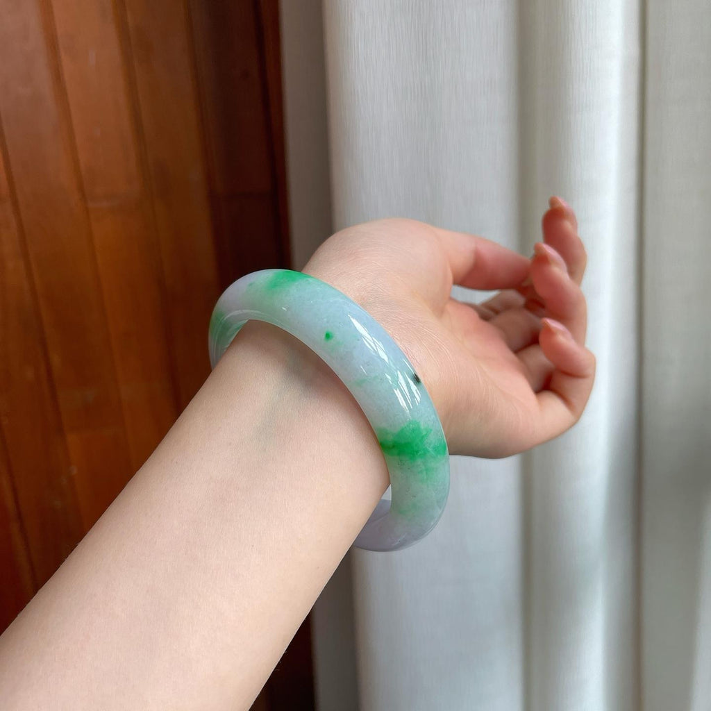 糯冰带色翡翠平安镯（59mm)（yc360251）