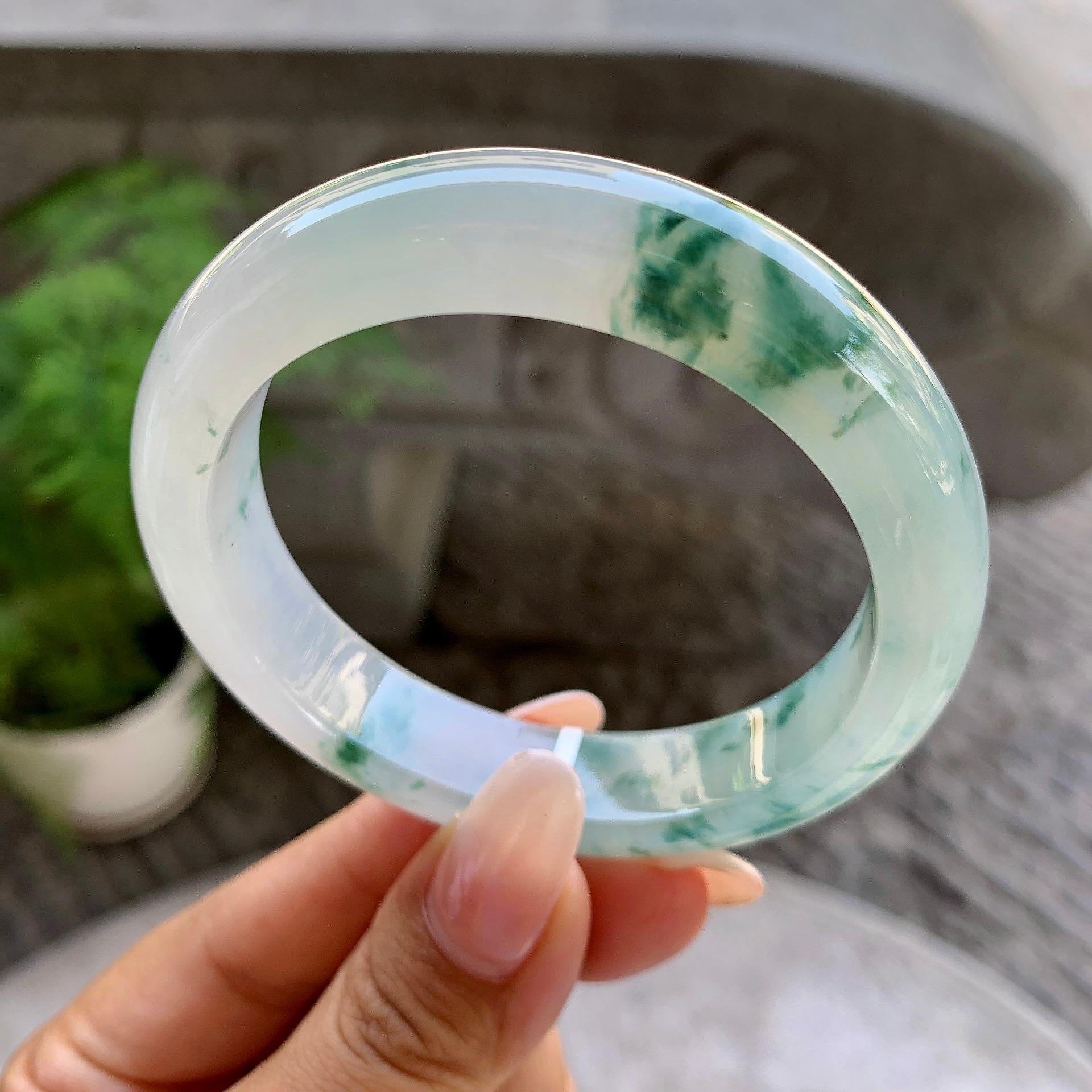 细糯种飘花平安镯（55.3mm）（yc199568）