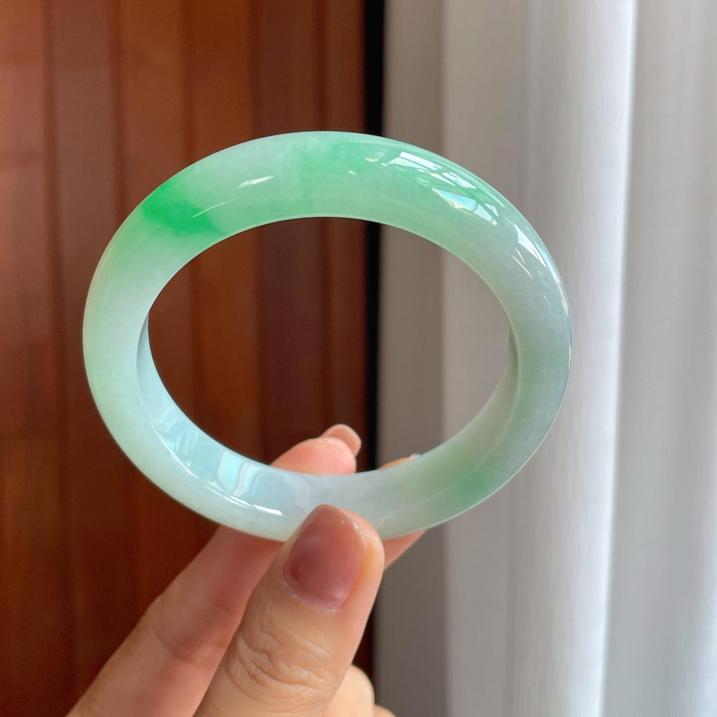 糯冰带色翡翠平安镯（56.5mm）（yc284618）