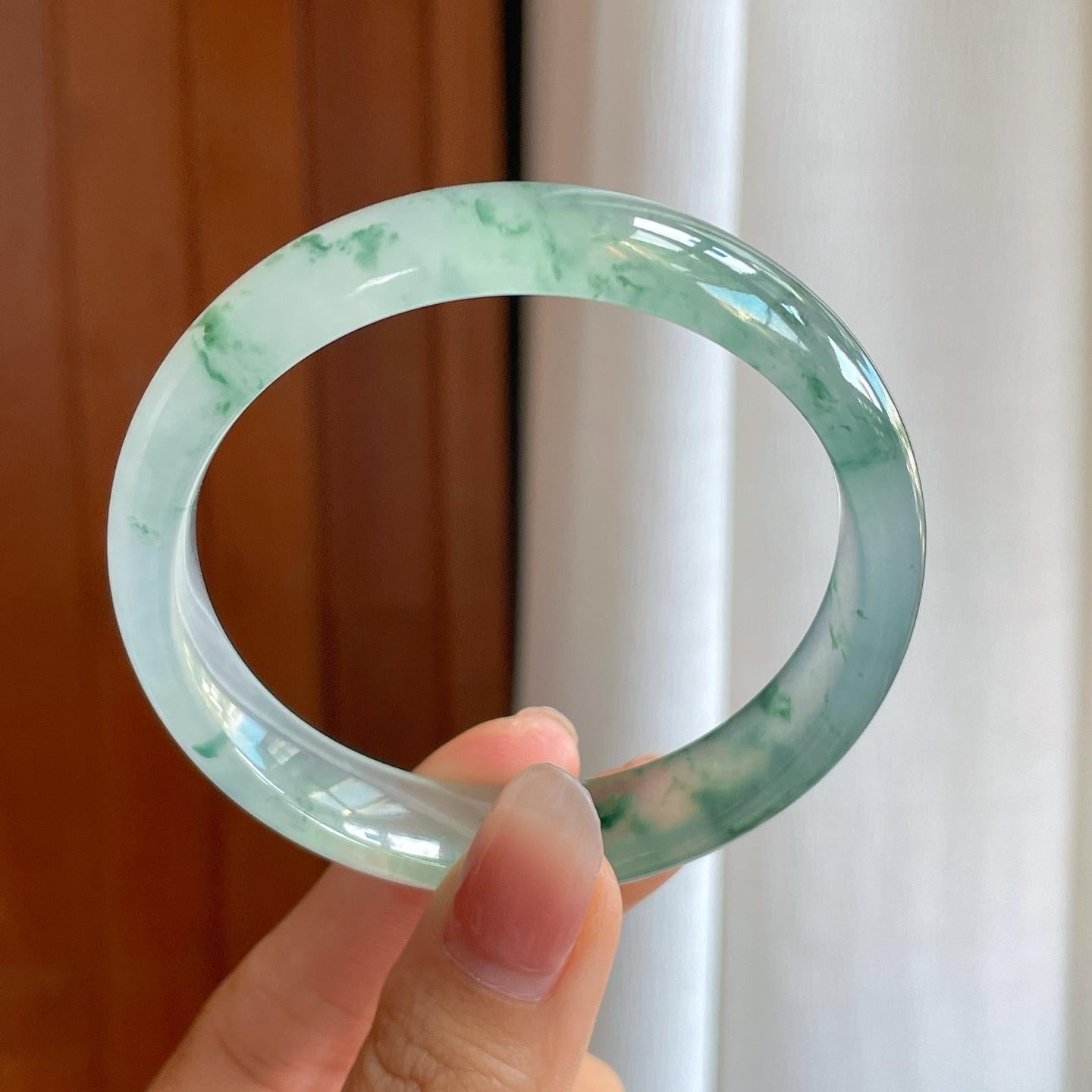 冰玻种飘花翡翠平安镯（57.5mm）（yc318559）