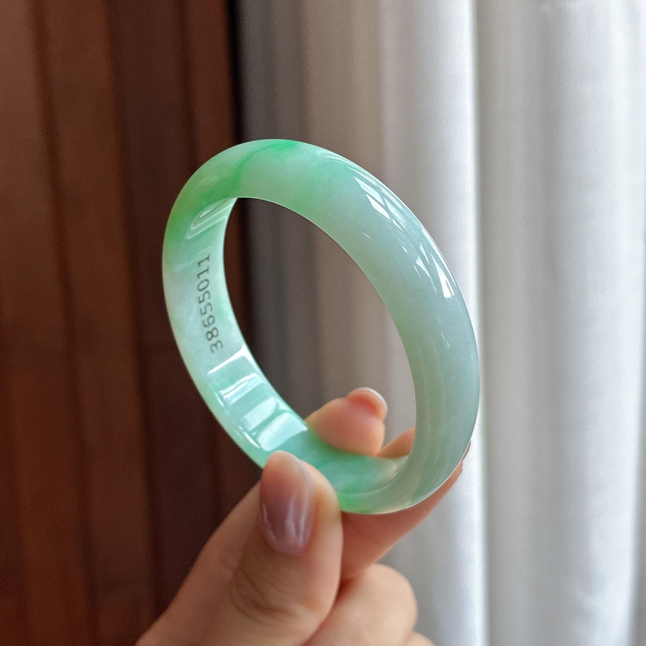 细糯冰带色贵妃镯 52圈 天然缅甸A货翡翠（yc502712）