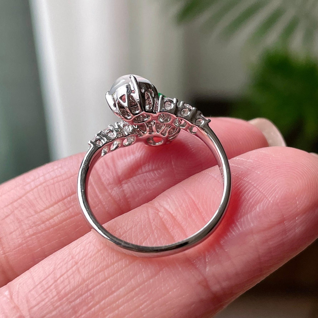 18K金钻镶冰种满绿蛋面戒指 天然缅甸A货翡翠（yc350000）