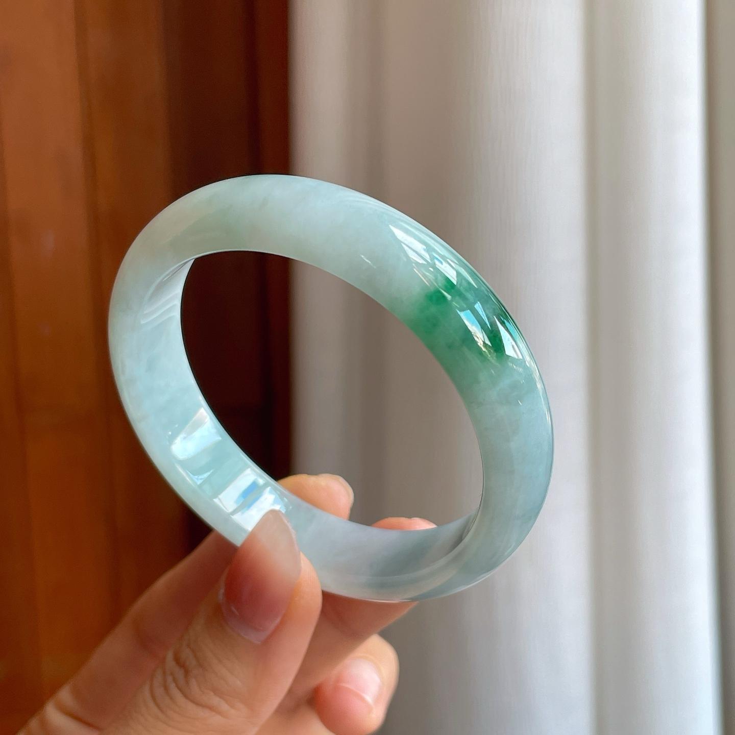 糯冰飘花翡翠平安镯（55.5mm）（yc312902）