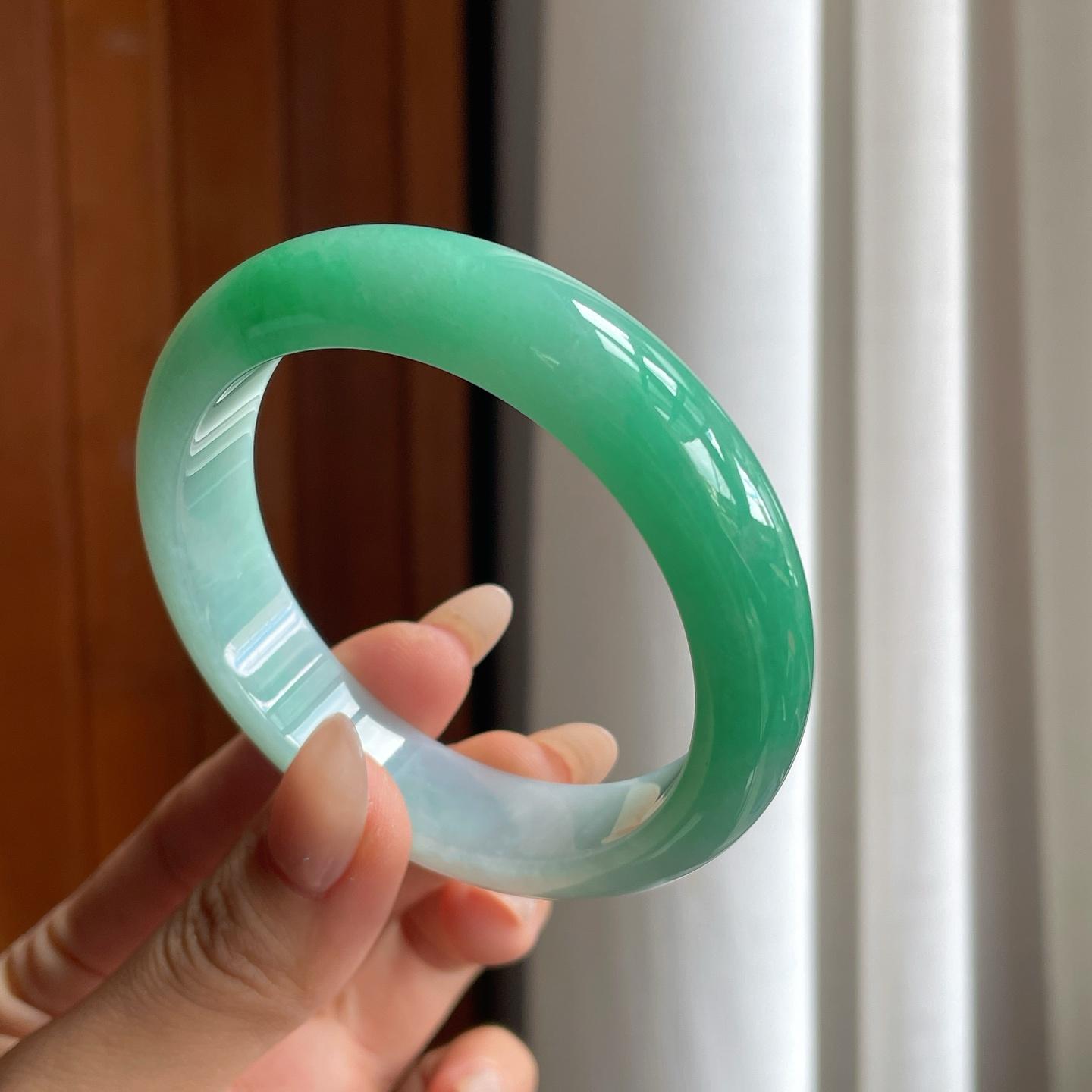 糯冰带色翡翠平安镯（58mm）（yc238189）