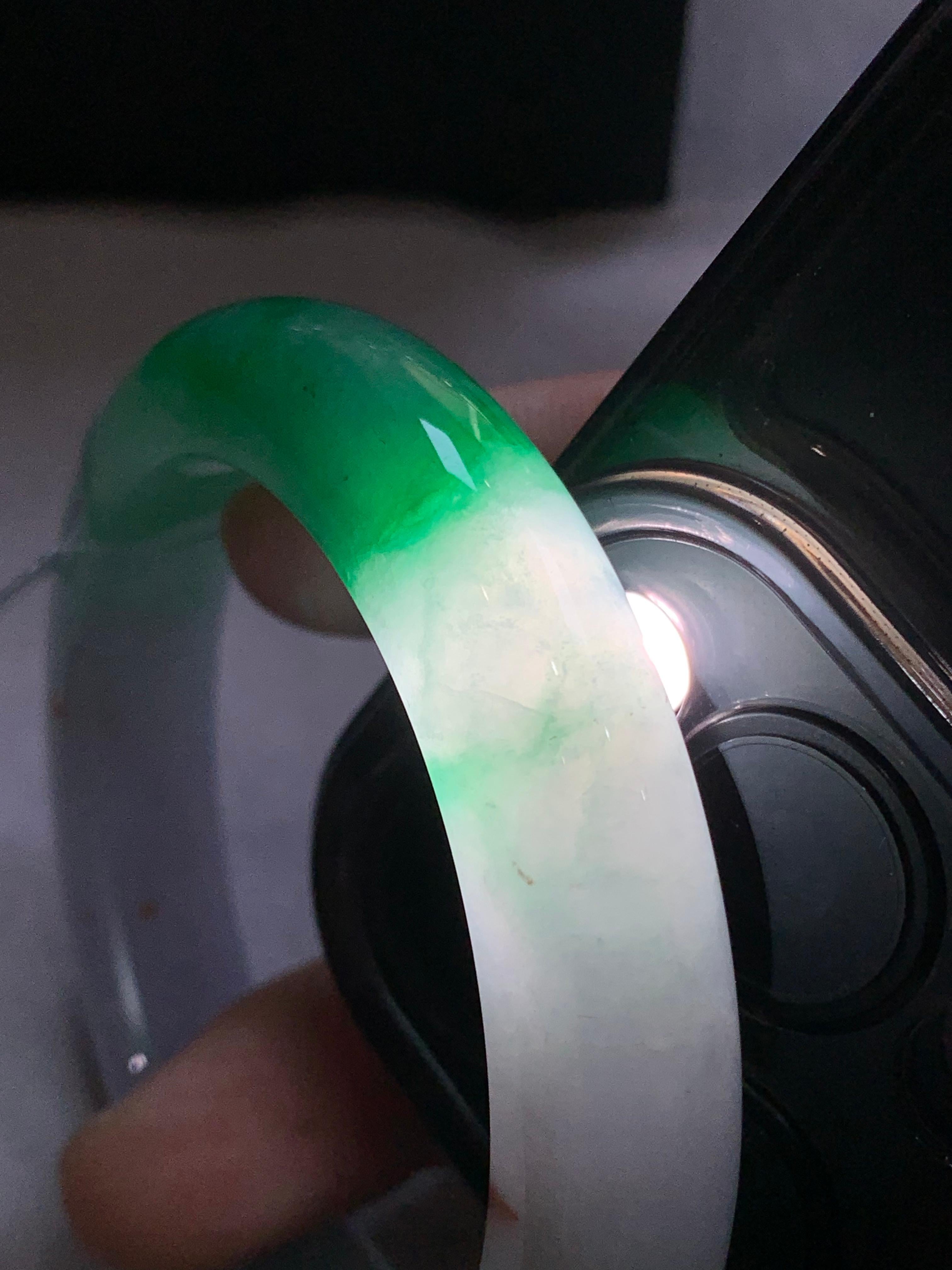 细糯种飘绿洒金平安镯（53mm）（yc305675）