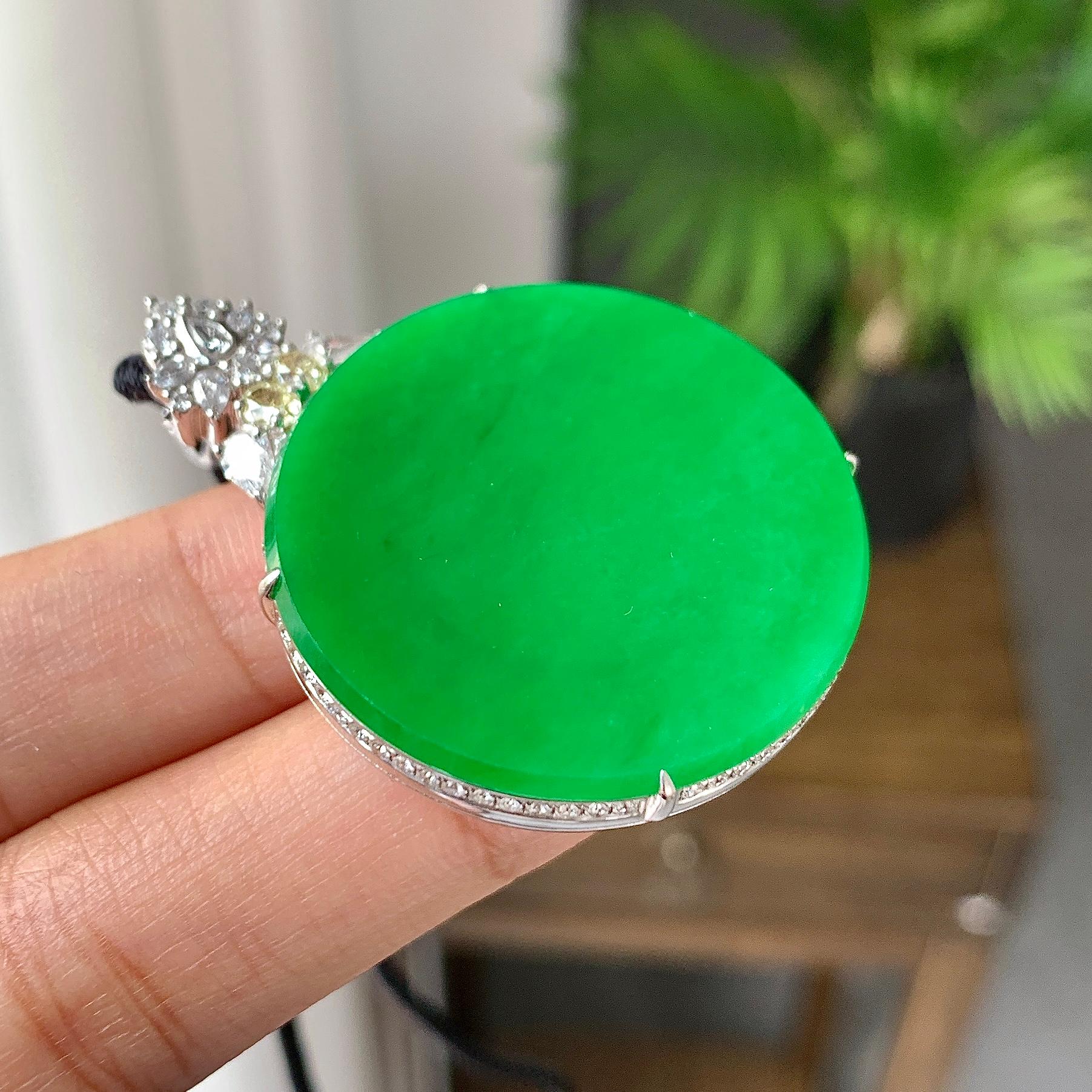 18K金钻镶冰种满绿无事牌吊坠（yc248218）