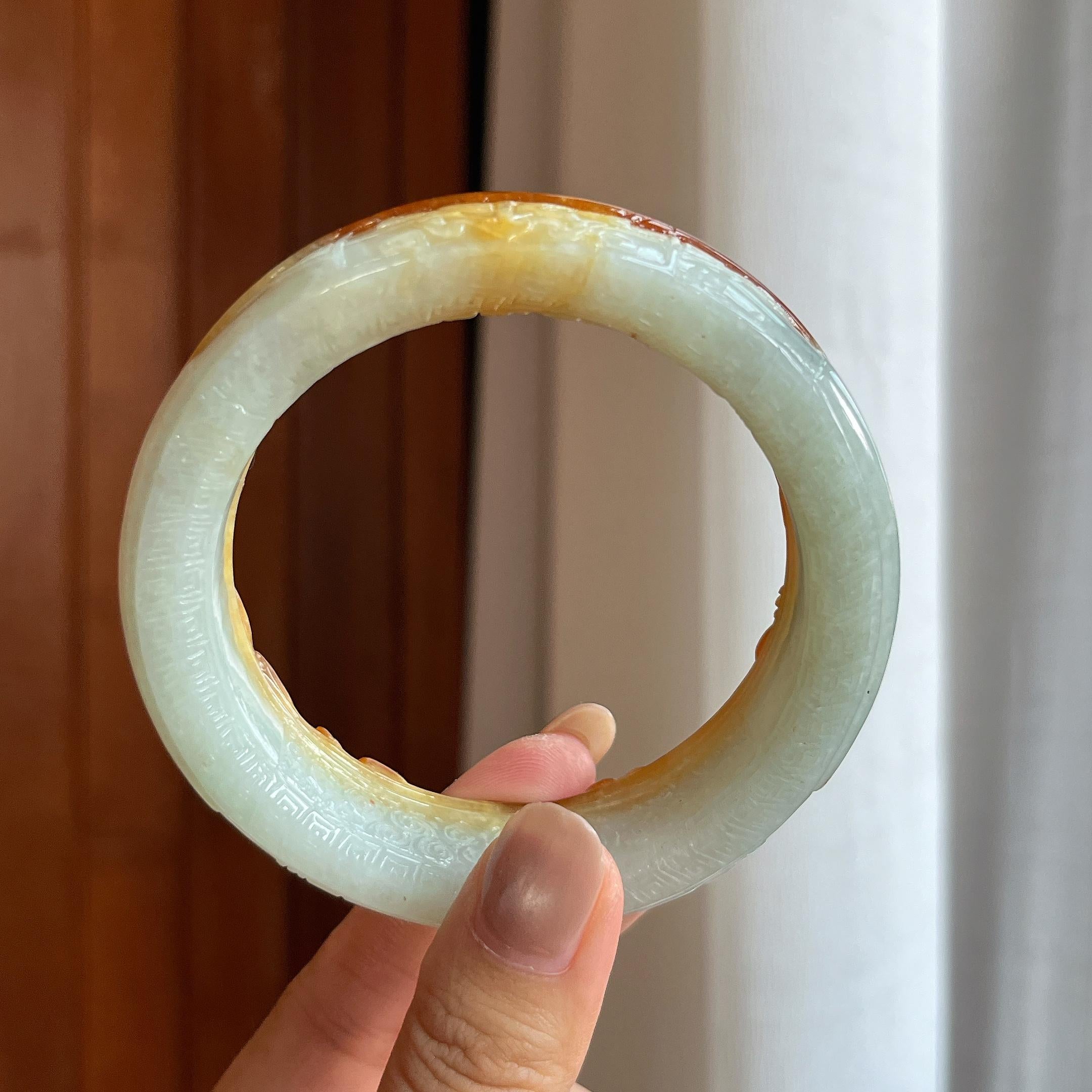 糯冰红翡特色雕花翡翠手镯（62mm）（yc424961）