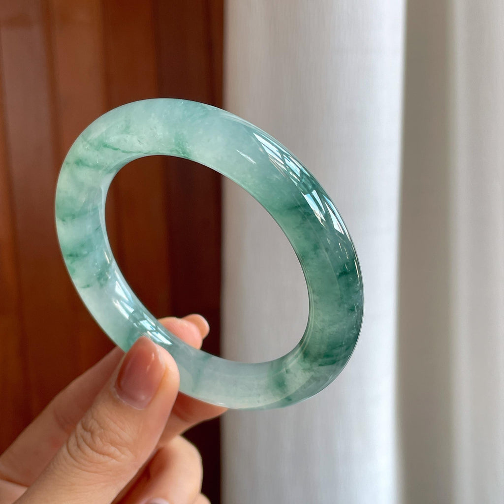 冰种飘花圆条翡翠手镯（57mm）（yc288632）