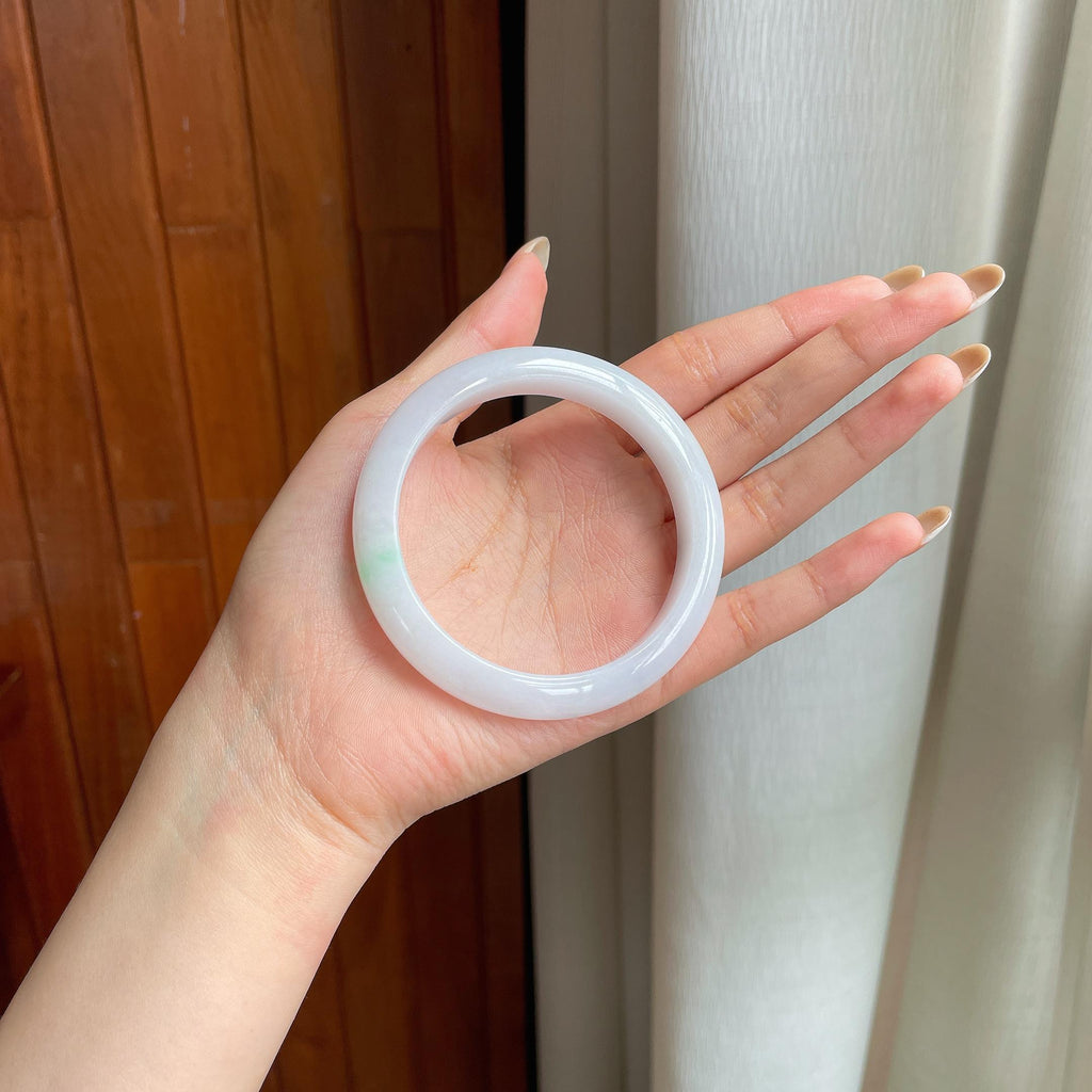 糯冰淡底色翡翠平安镯（58mm)（yc409907）