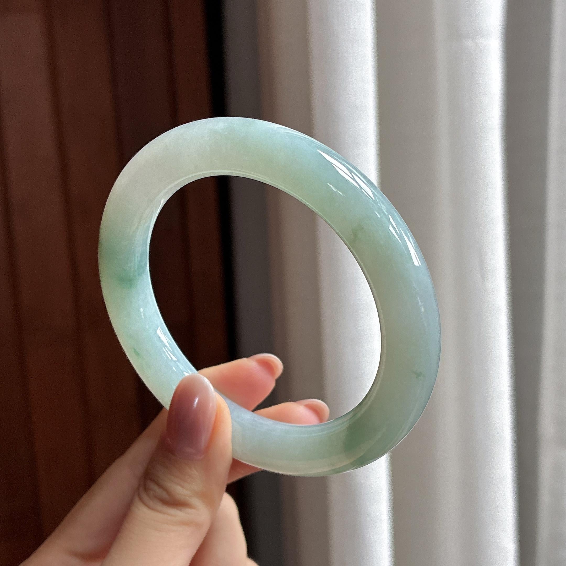 糯冰飘花圆条手镯 58圈 天然缅甸A货翡翠（yc504724）