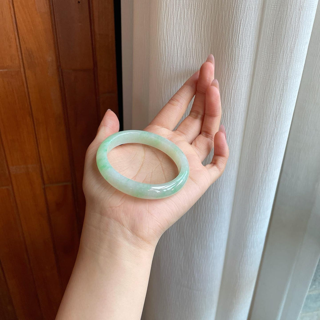 糯冰晴底飘花翡翠平安镯（55mm）（yc289666）